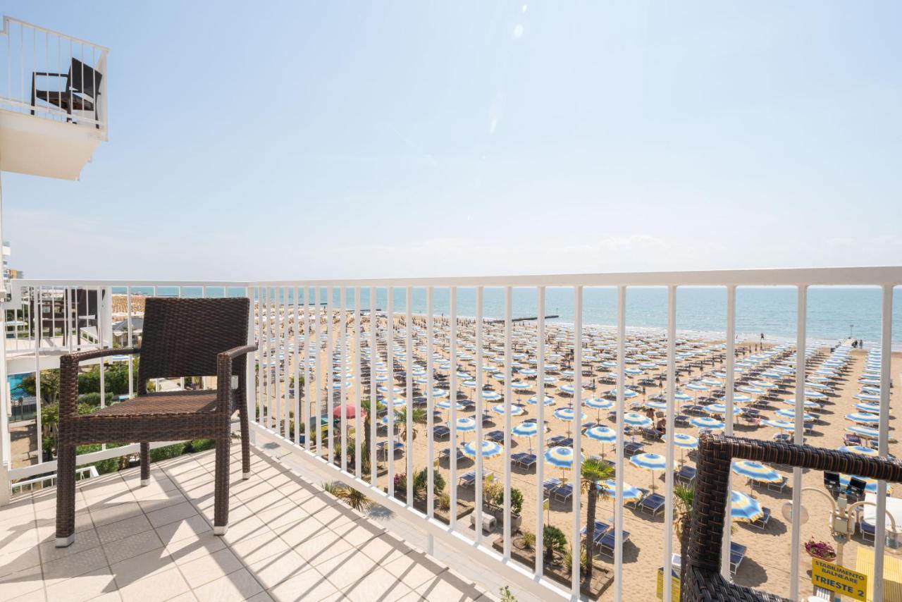 Hotel Boston 3 Stelle Superior Frontemare Lido di Jesolo Exteriér fotografie