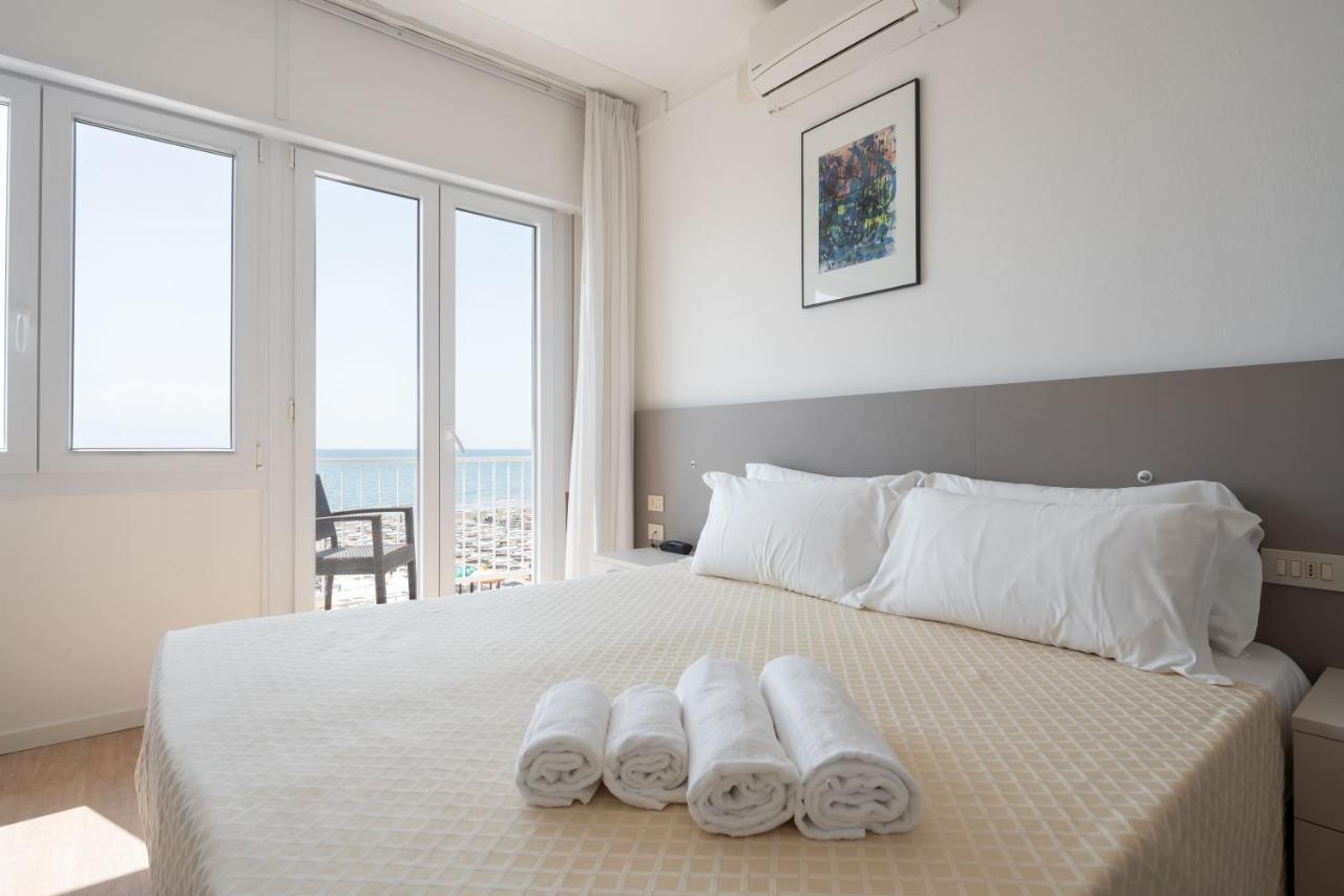 Hotel Boston 3 Stelle Superior Frontemare Lido di Jesolo Exteriér fotografie