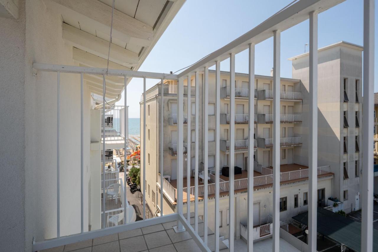 Hotel Boston 3 Stelle Superior Frontemare Lido di Jesolo Exteriér fotografie